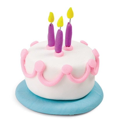 Торт на день рождения   - Поделки из глины